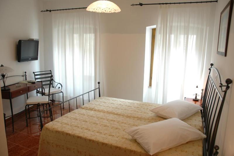 Special Offer - Double Room Sea Side - Weekend package image 2