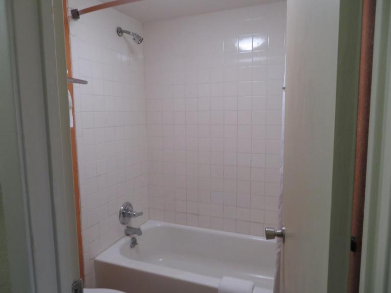 King Room - Non-Smoking image 1