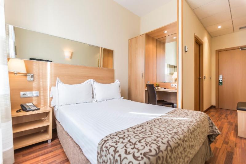 Single Room image 1
