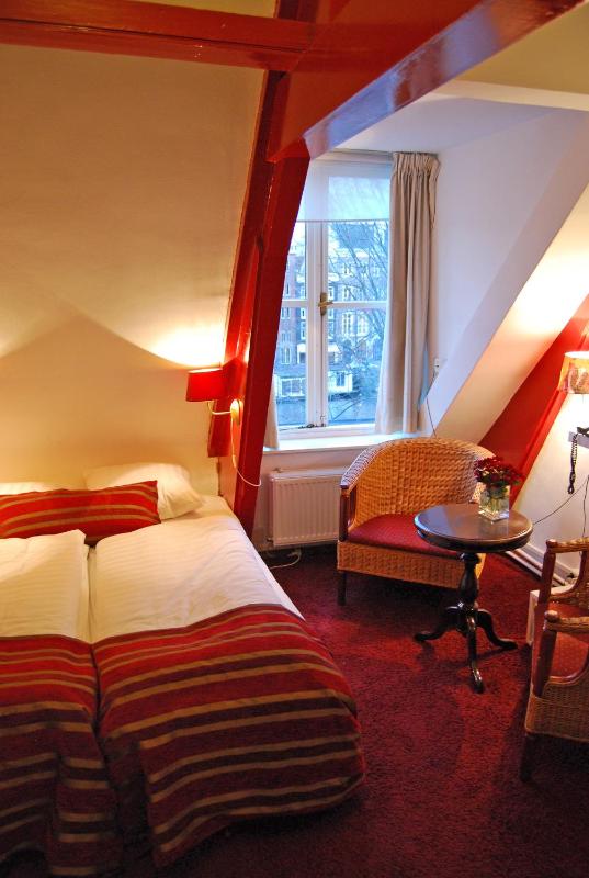 Amsterdam House Hotel - image 13