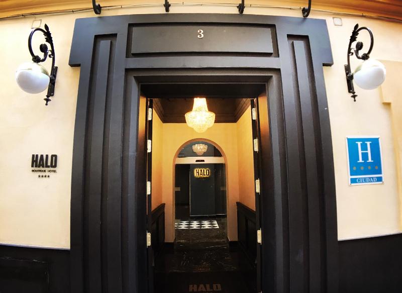 Halo Boutique Hotel - image 6