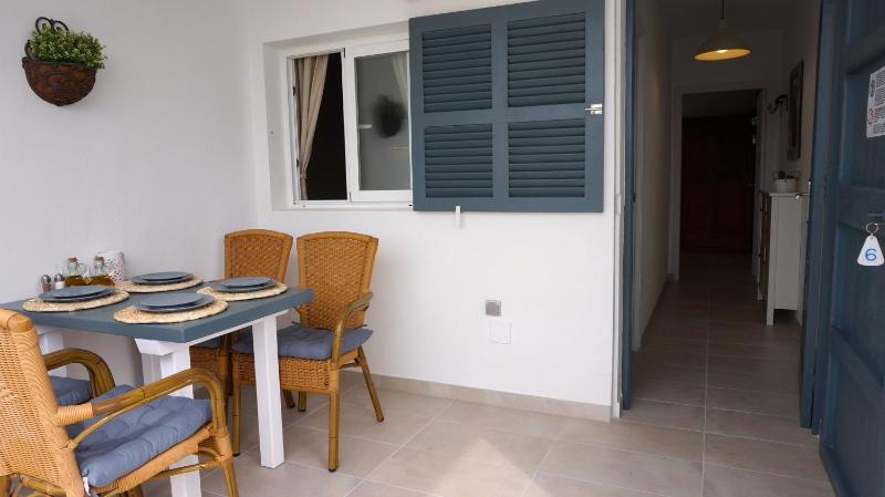 Apartment with Sea View image 2