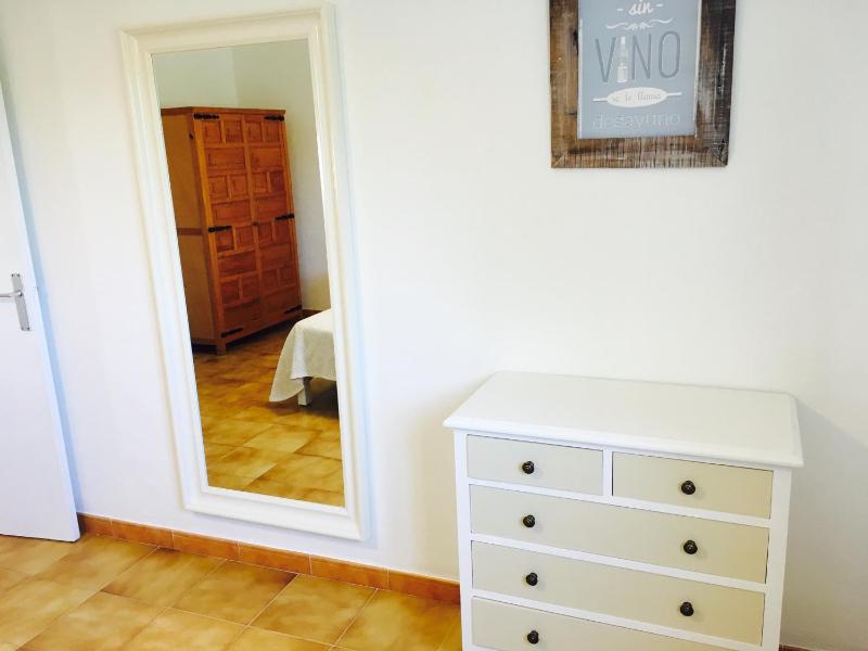 Apartment with Sea View image 4