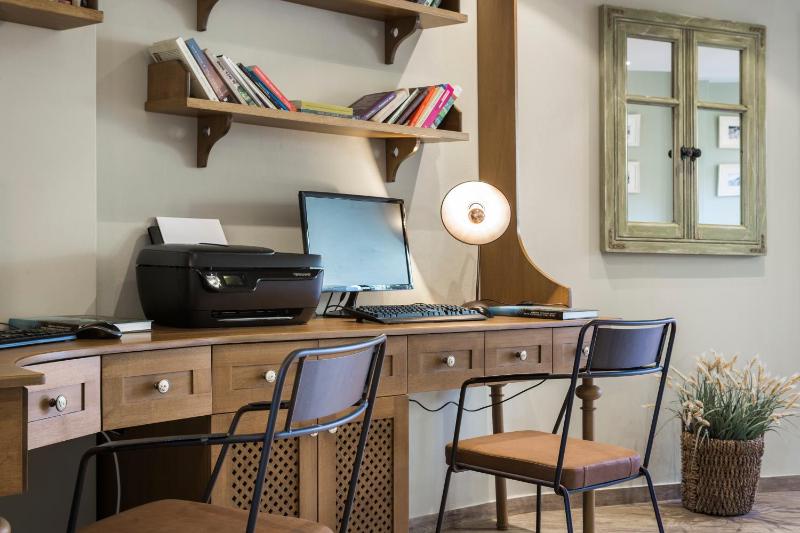 Tourist Boutique Hotel - image 2