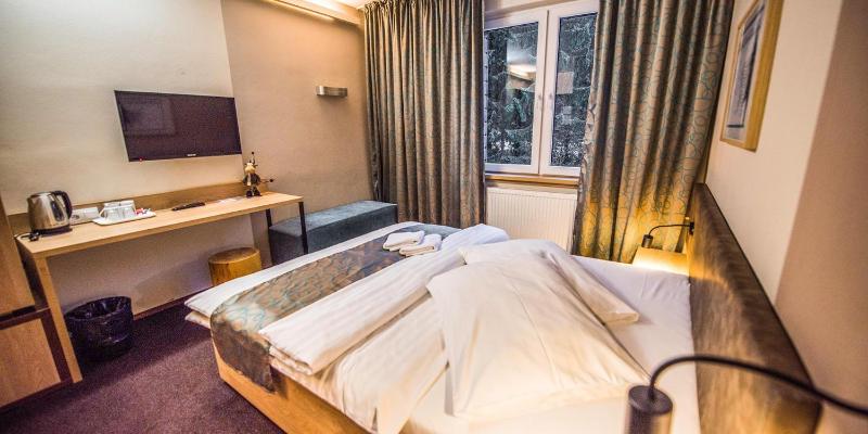 Standard Double Room image 1