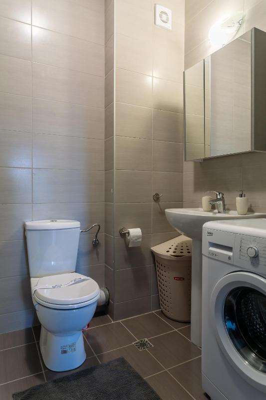 Apartment image 4