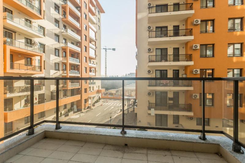 Apartment image 2