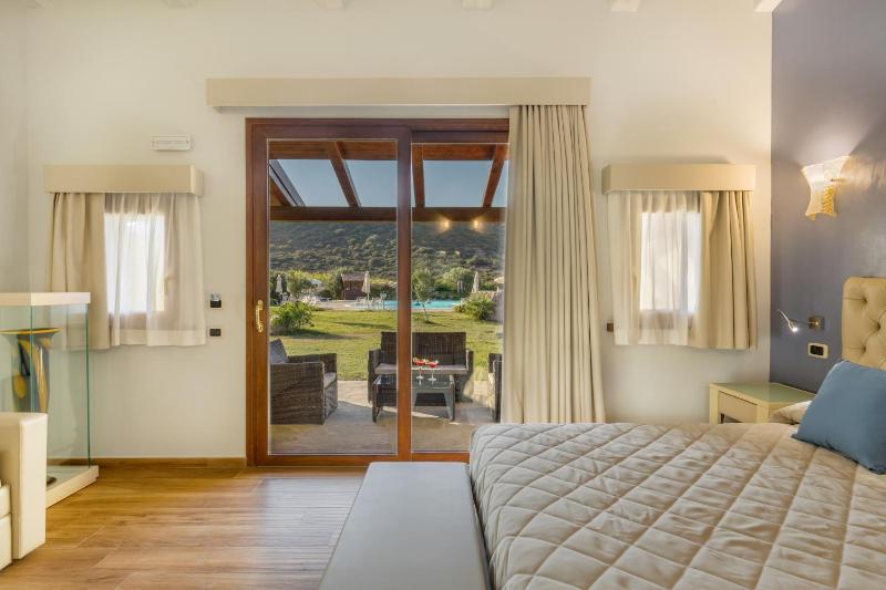 Junior Suite image 2