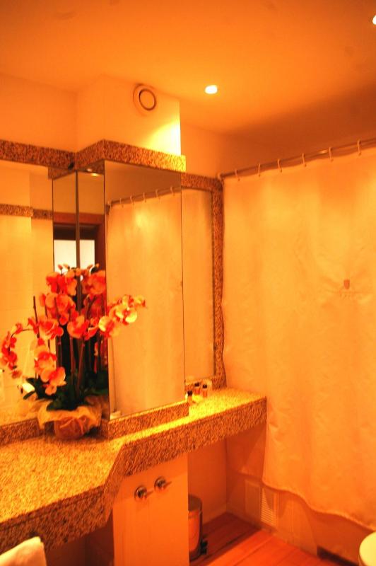 Triple Room image 2