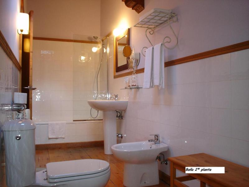 Double Room image 1