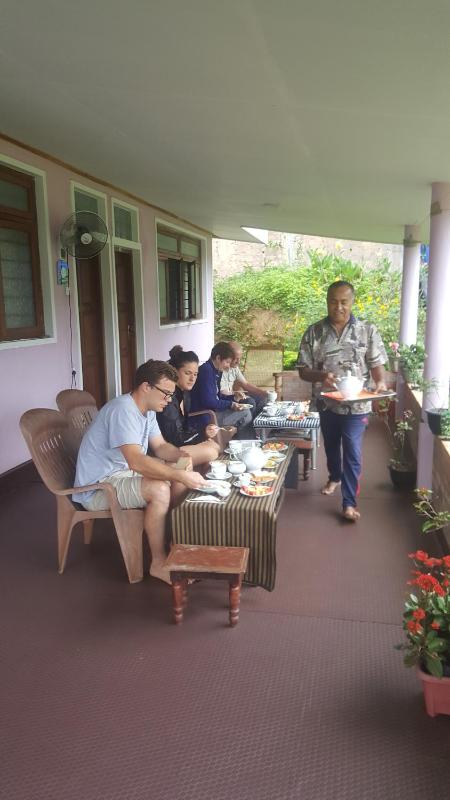 59B Rest Inn Ella - image 5