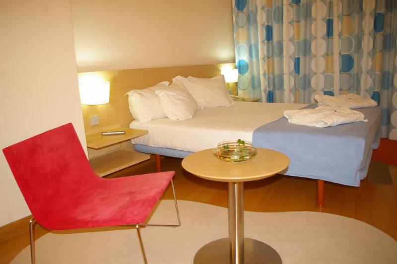 Double Room with Extra Bed (3 Adults) image 3