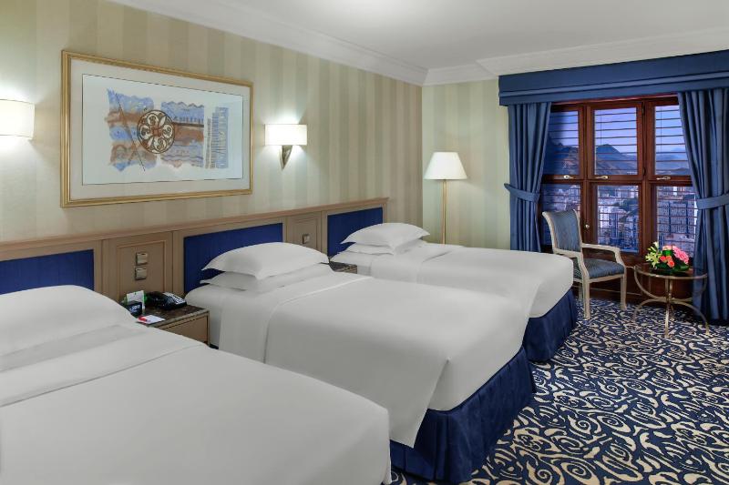 Family Room with Three Twin Beds