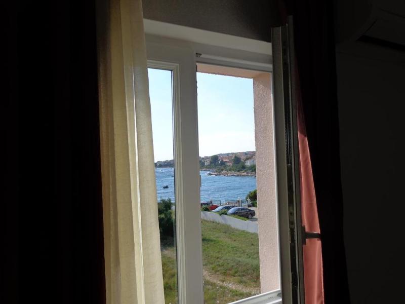 Apartment with Sea View image 4