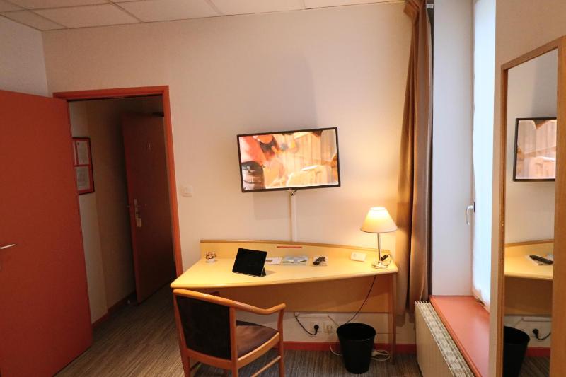 Double Room with Double Occupancy image 4