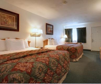 Double Room with Two Double Beds image 4