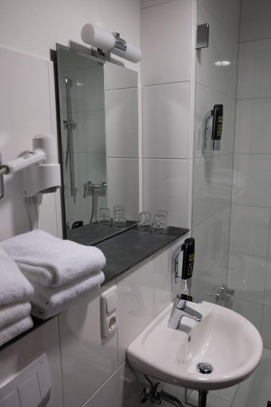 Superior Double Room with Courtyard View image 1