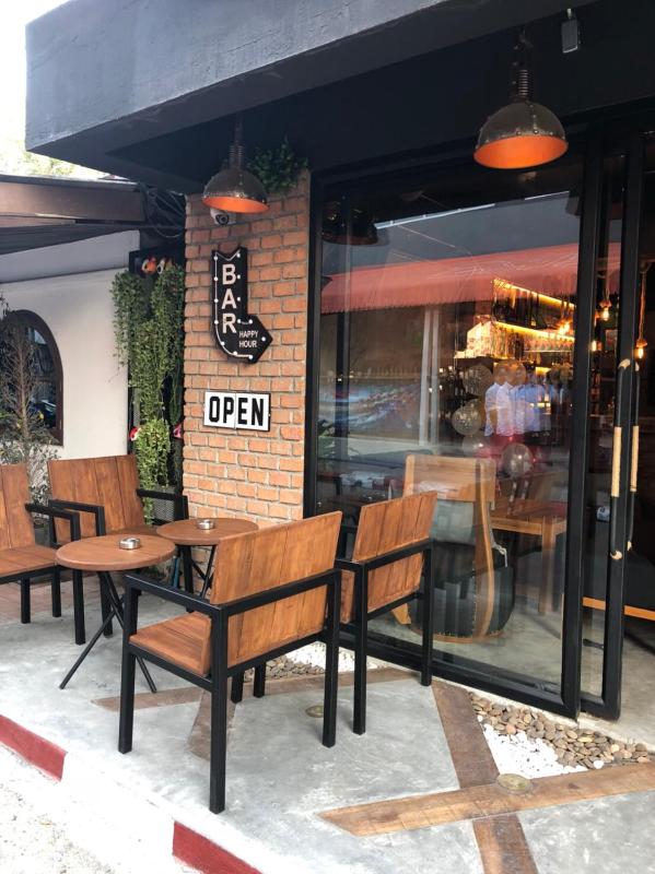 Blackjack Bar and Hostel - image 20