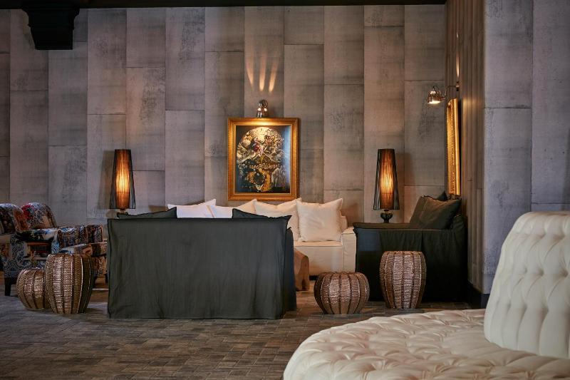 Royal Myconian - Leading Hotels of the World - image 15