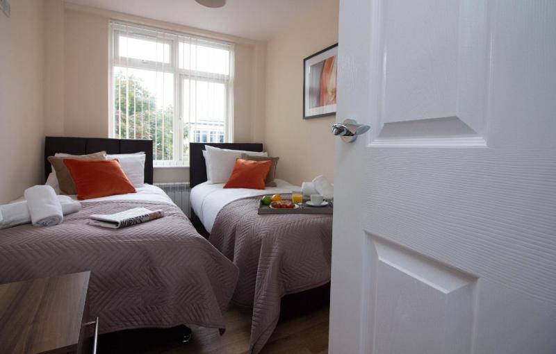 Apartment image 3