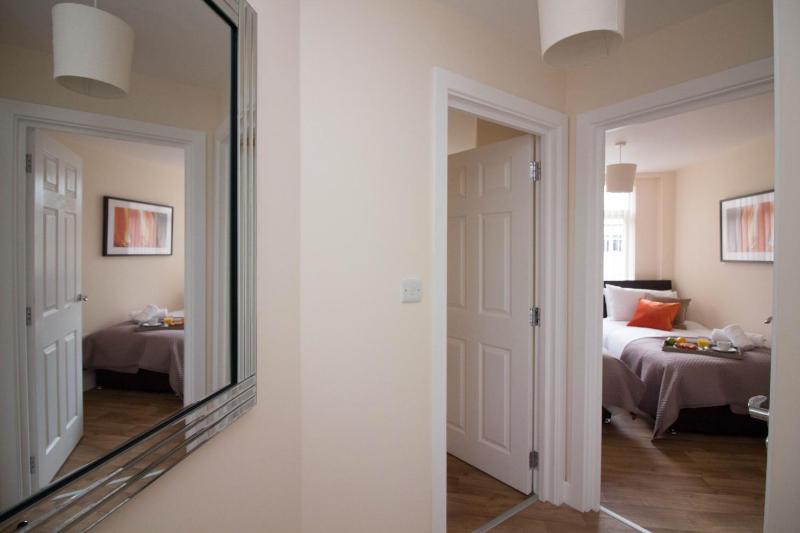 Apartment image 2