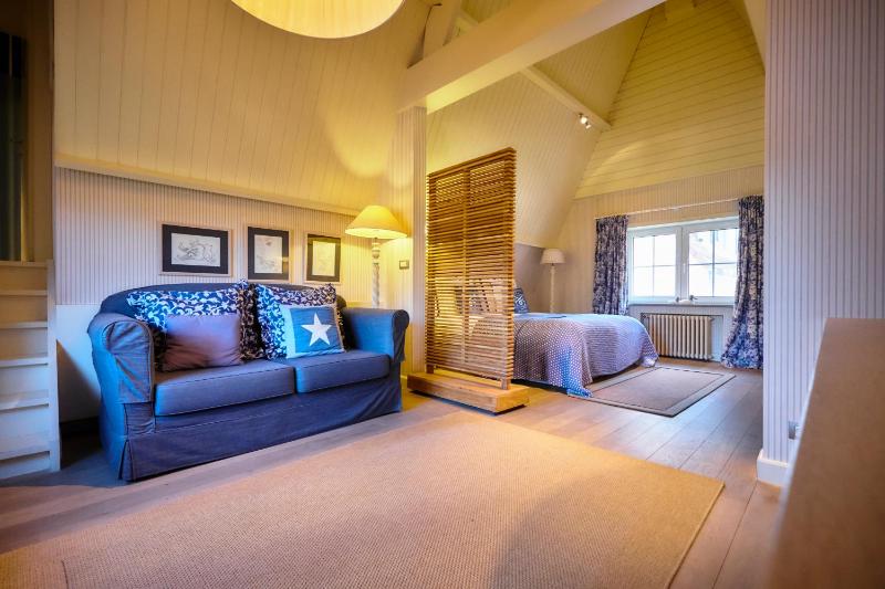 Superior Suite image 2