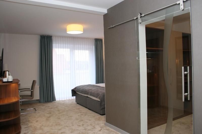 Suite with Balcony image 4