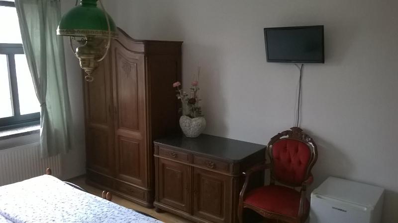 Triple Room image 3