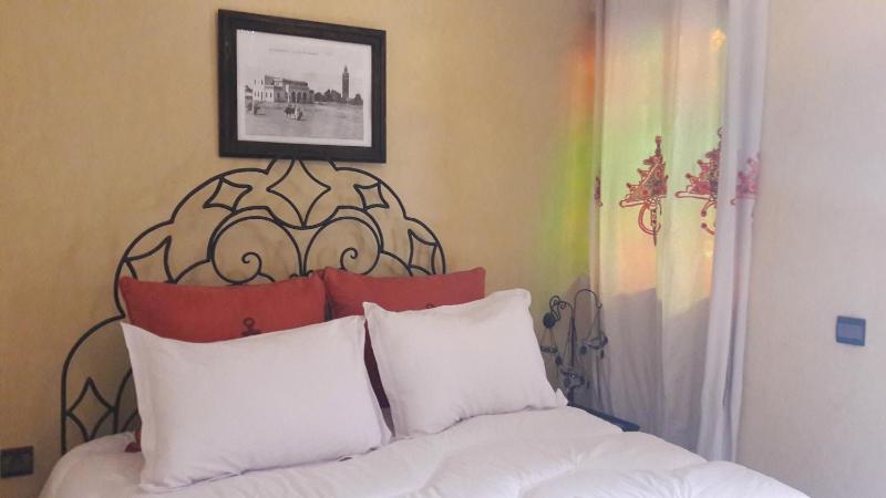 Deluxe Double or Twin Room image 1
