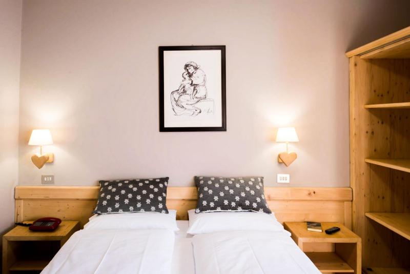 Superior Double or Twin Room image 1