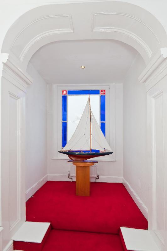 Hamptons Brighton - image 16