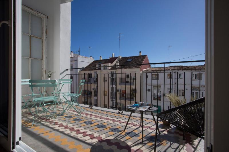 SingularStays Parque Central - image 12