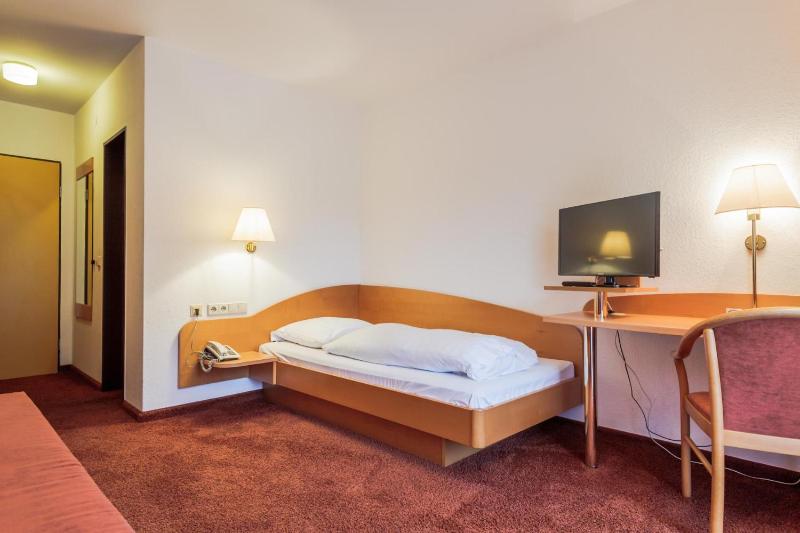 Single Room image 1