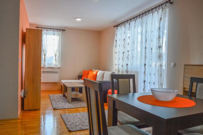 Apartment image 2