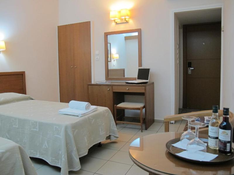 Hotel Solomou Athens - image 10