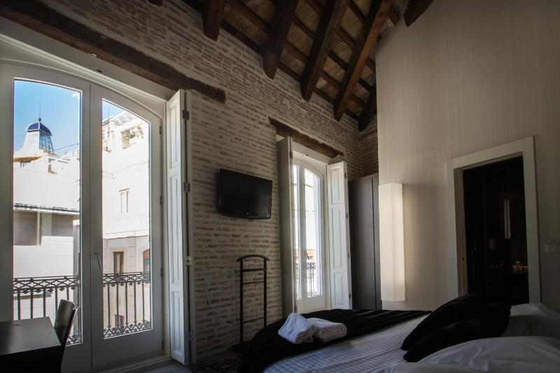 Cosy Rooms Embajador - image 5