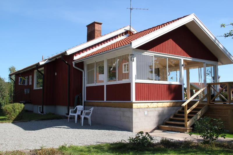 Three-Bedroom Villa image 1