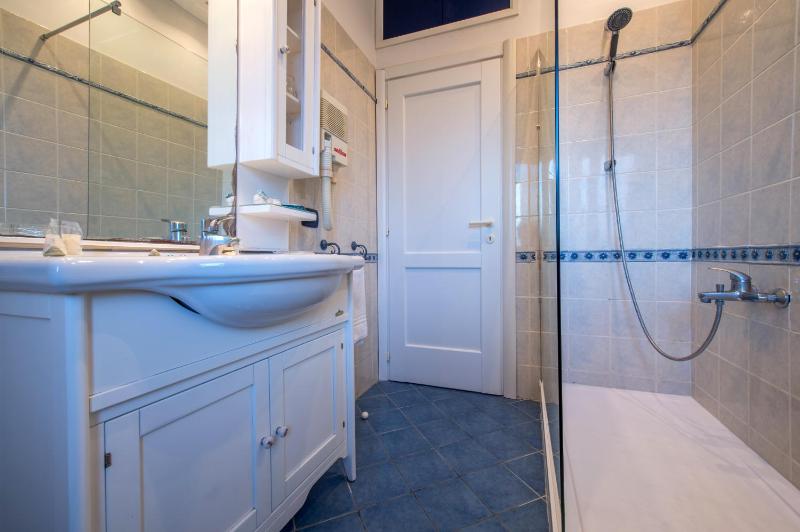 House Matilde - image 35