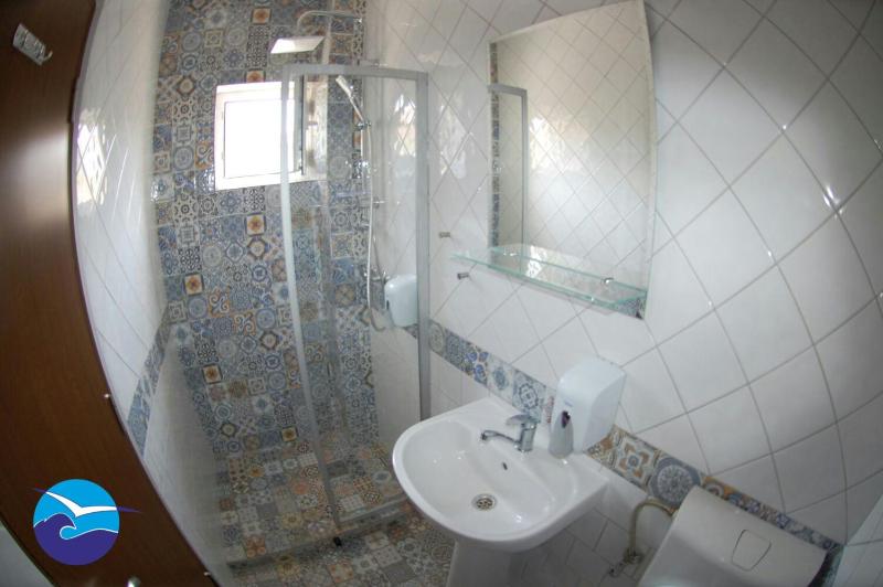 Mar-Mari's - image 18