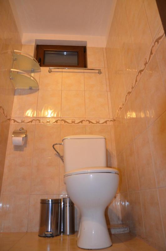 Double Room with Private Bathroom image 1