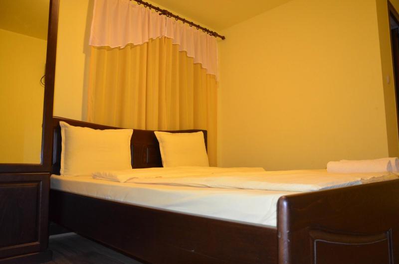 Double Room with Private Bathroom image 3