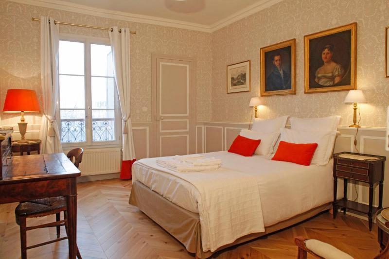 Double Room with Garden View image 1