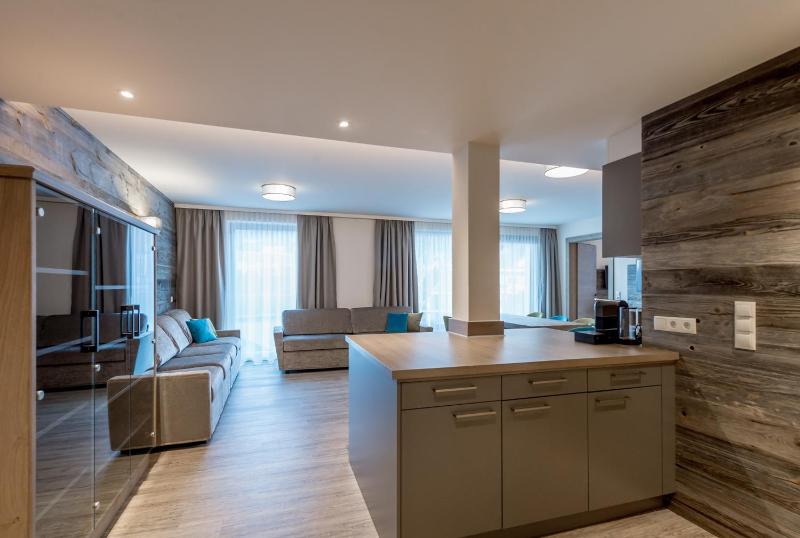 Premium Apart image 4
