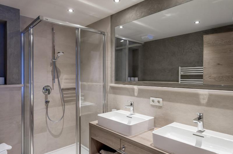 Premium Apart image 3