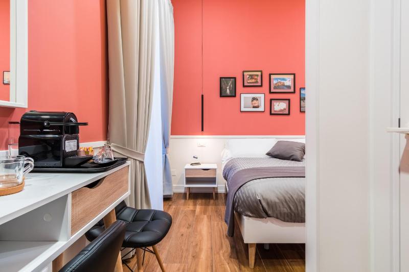 Double Room with Private Bathroom image 2