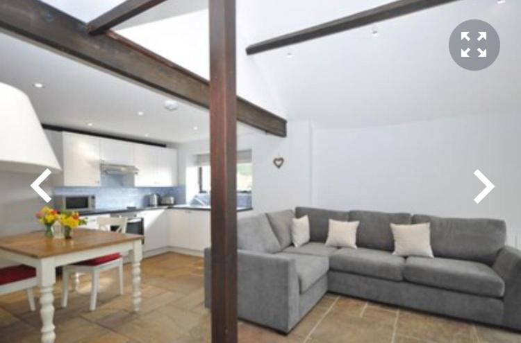 Holiday Home image 4