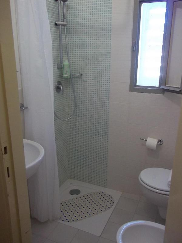 Single Room image 1