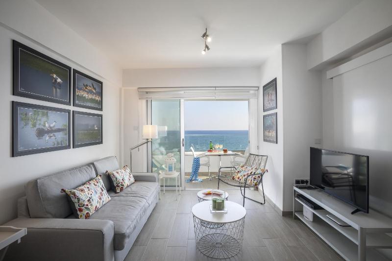 Apartment image 2