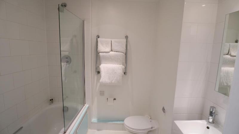 Citrus Hotel Cheltenham by Compass Hospitality - image 22