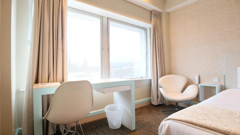 Citrus Hotel Cheltenham by Compass Hospitality - image 17